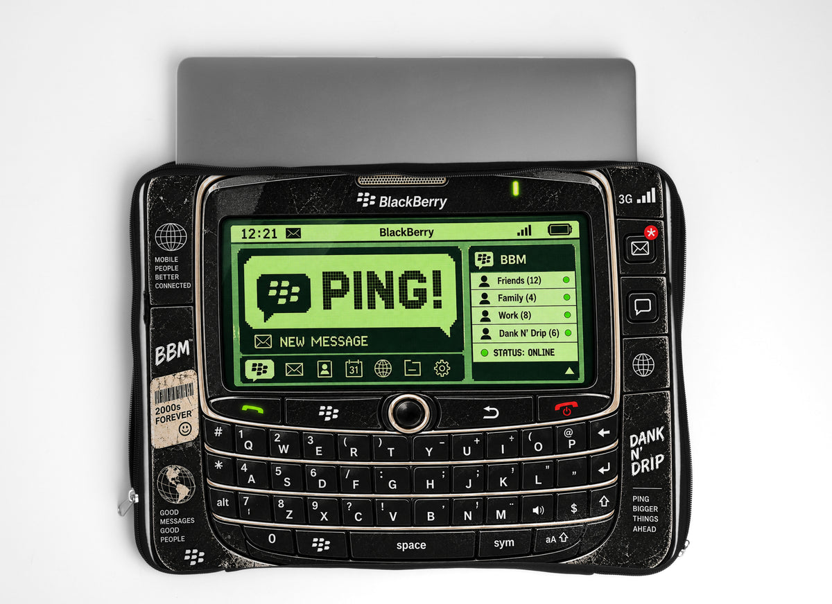 Blackberry Sleeve