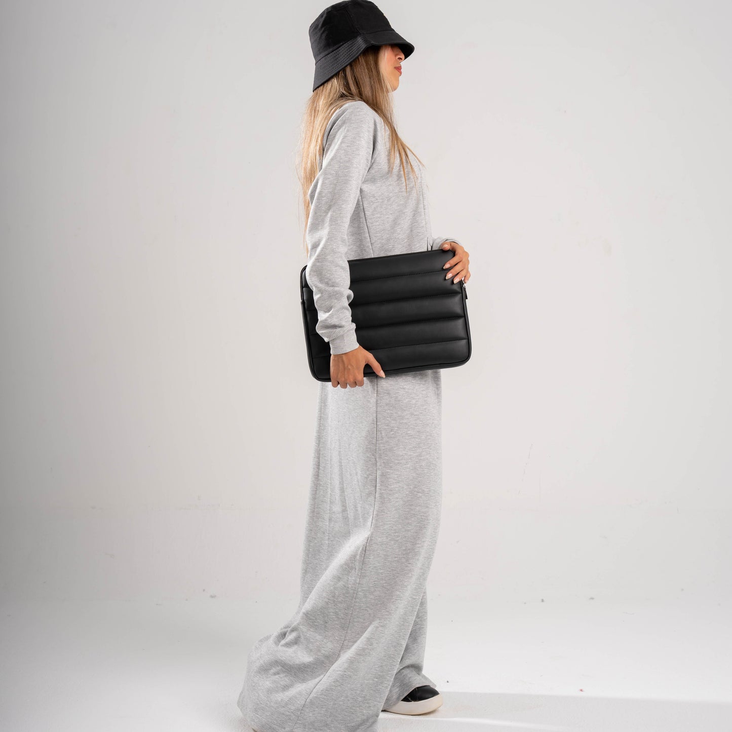 Buff Leather Laptop Sleeve Black